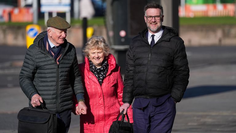 Bargain Hunt auctioneer cleared of violent coercive control campaign against wife