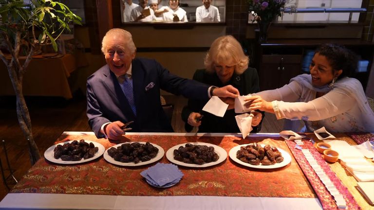 King and Queen help pack donation boxes ahead of Ramadan