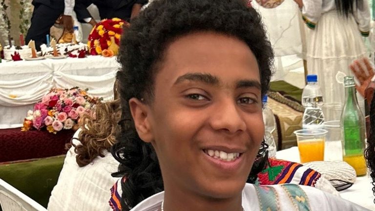 Boy, 14, charged over death of teenager in Glasgow Boy, 14, charged over death of teenager in Glasgow