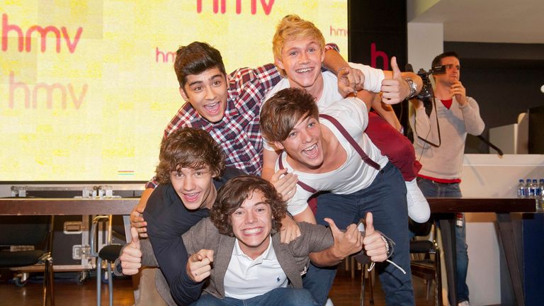 Louis Tomlinson, Harry Styles, Zian Malik, Liam Payne & Niall Horan of One Direction One Direction meet fans at HMV Oxford Circu s in 2011.
Pic:MediaPunch/AP
Pic: AP