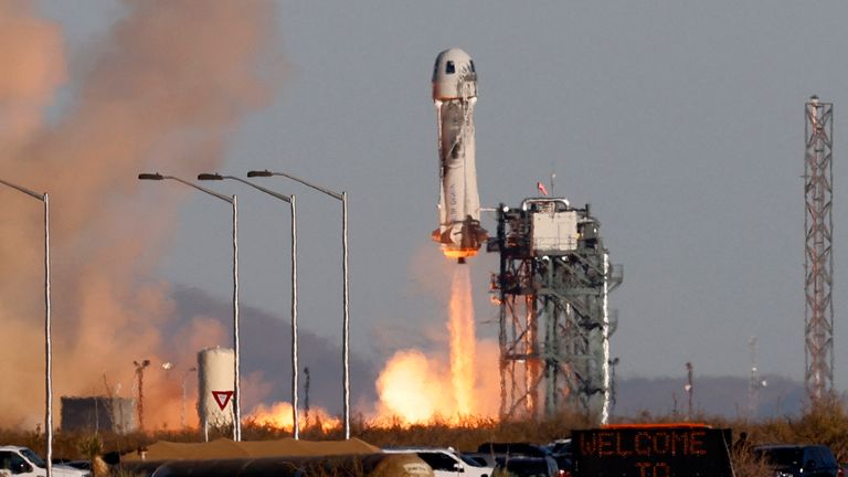 A Blue Origin New Shepard rocket lifts off with a crew of six, including Laura Shepard Churchley, the daughter of the first American in space Alan Shepard, for whom the spacecraft is named, from Launch Site One in west Texas, U.S. December 11, 2021. REUTERS/Joe Skipper