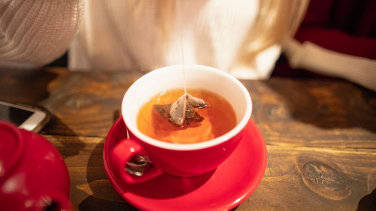 Fraudster conned hotels out of more than £500k by selling fake Scottish tea Fraudster conned hotels out of more than £500k by selling fake Scottish tea